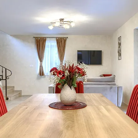 Trosti By Interhome