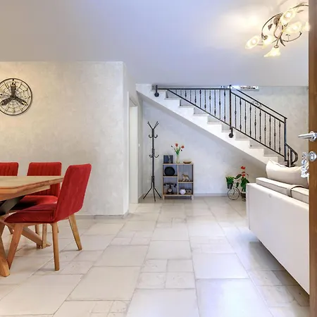 Vakantiehuis Trosti By Interhome *