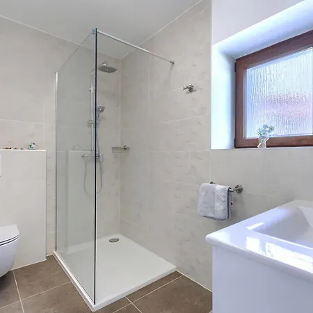 Trosti By Interhome