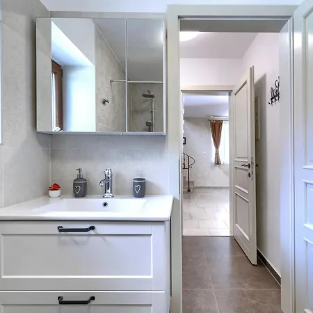 Trosti By Interhome