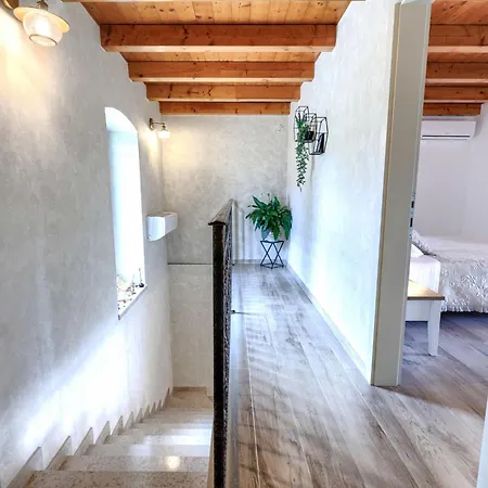 Trosti By Interhome Vakantiehuis