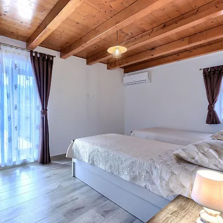 Vakantiehuis Trosti By Interhome