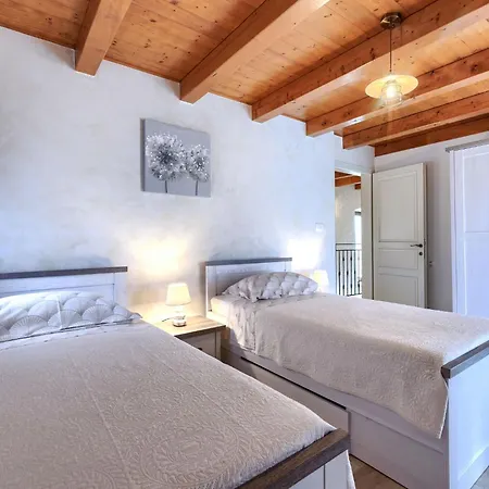 Trosti By Interhome Vakantiehuis Barban